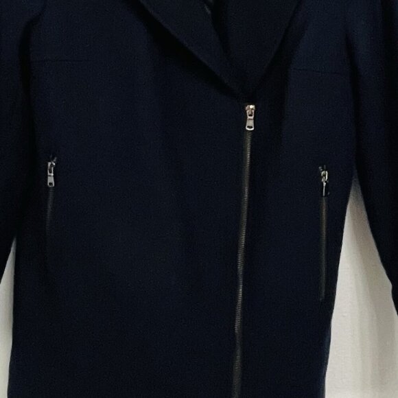H & M Wool Blend Coat Size 6 Navy Side Zip Pockets Off-set Front Zipper (U5) - Picture 4 of 6